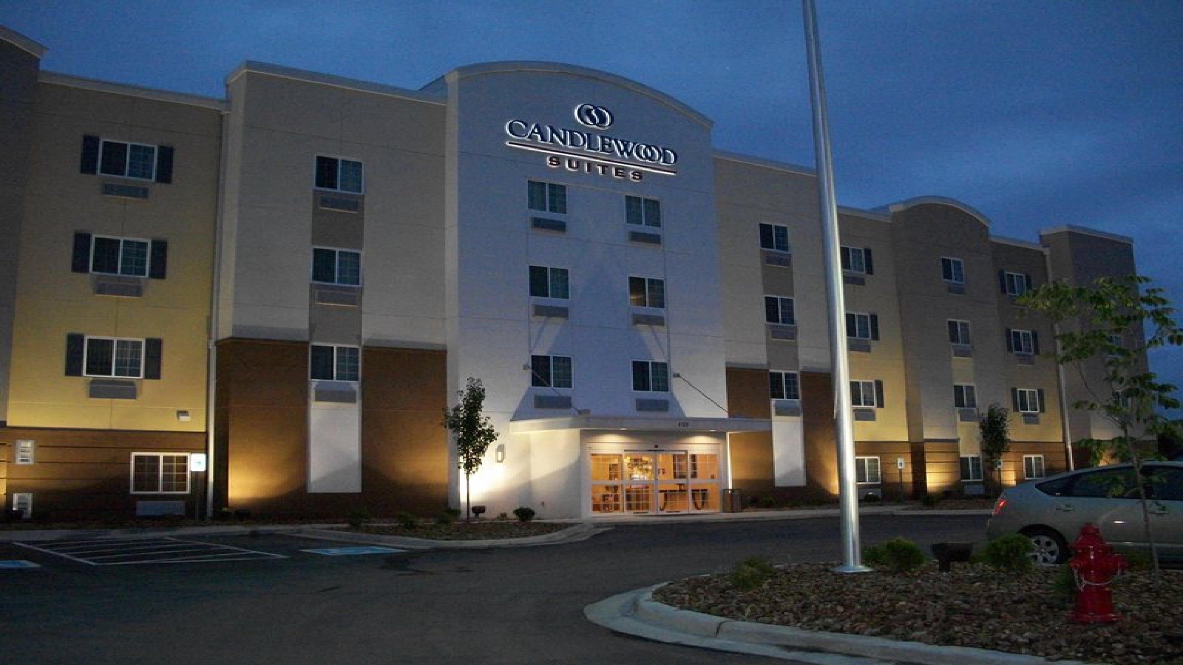 Candlewood Suites Midland By Ihg Exterior foto